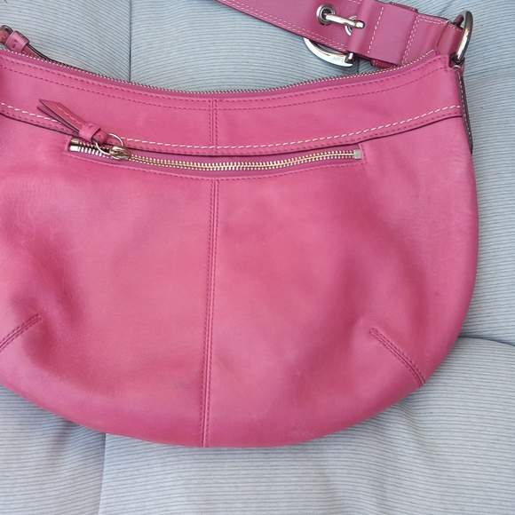 Coach - Picture 9 of 9